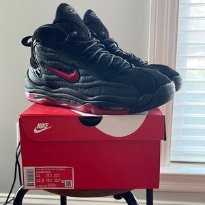 Nike Air Total Max Uptempo black/red